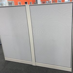 Certified PreOwned Herman Miller Canvas 7'Wx2.5'Dx53"H Cubicle - Image 4